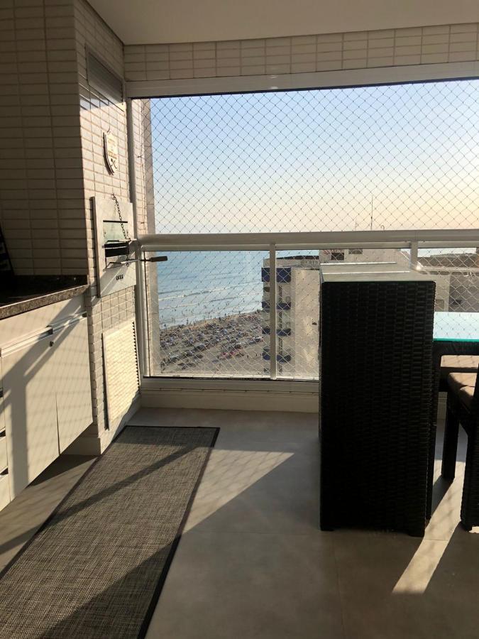 Apartamento Jardim Do Mar, Frente A Praia Praia Grande  Exterior photo